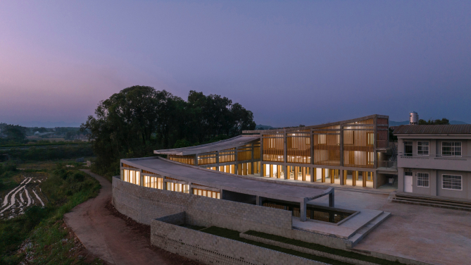 HKU’s Project Mingde Guangxi Duling Educational and Cultural Centre project wins 2025 Architizer A+ Award.
 